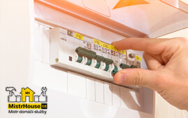 Установка электрических автоматов